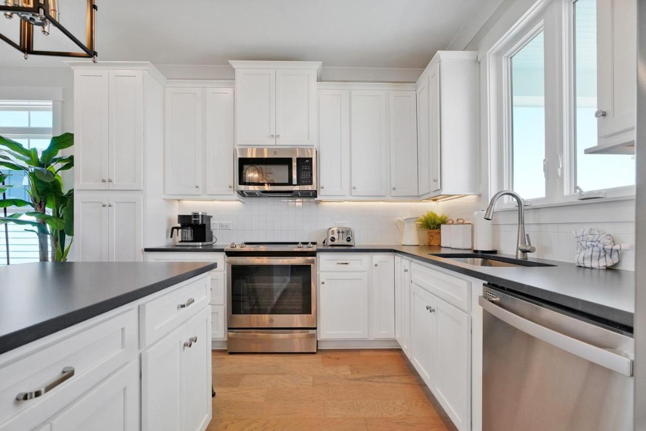 Seas The Day Villa Oak Island Exterior photo